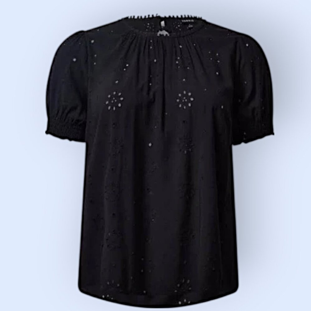 TORRID Top Size 2X Deep Black Abbey Challis Eyelet Keyhole Back Blouse NWT